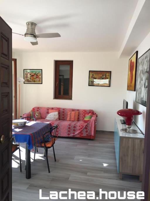 Lachea House appartamento sul mare dei Ciclopi Aci Castello Esterno foto