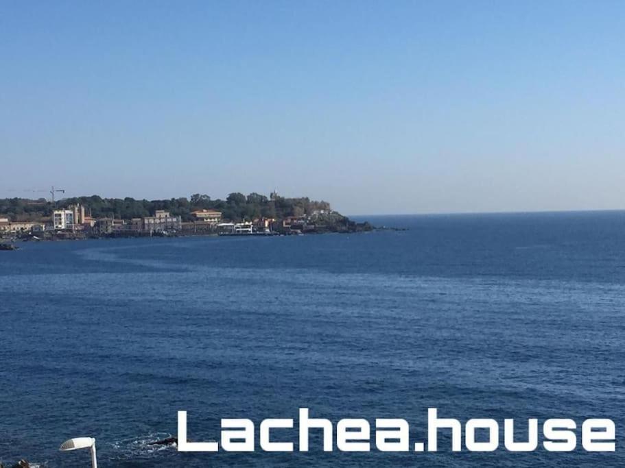 Lachea House appartamento sul mare dei Ciclopi Aci Castello Esterno foto